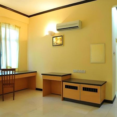 City Times Hotel Kuantan Eksteriør billede