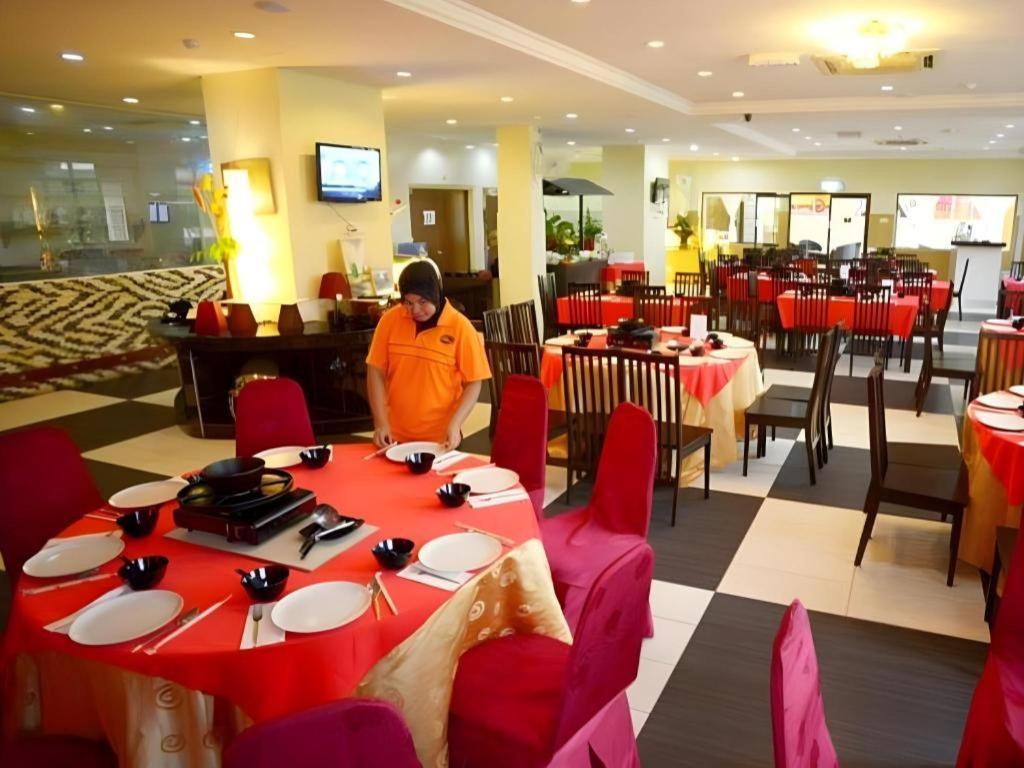 City Times Hotel Kuantan Eksteriør billede